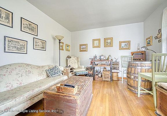 3rd image of 75 Margaretta Ct #1