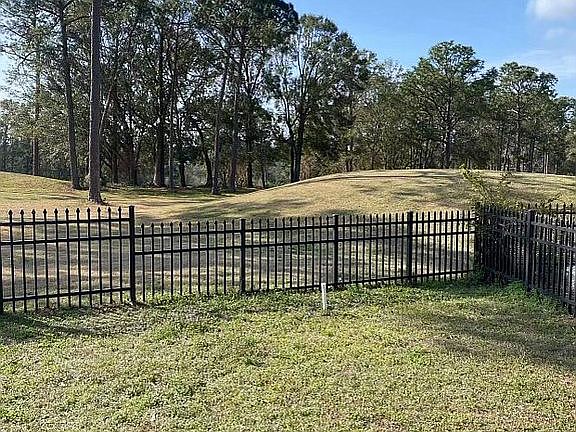 2nd image of 2985 Oak Pointe Dr