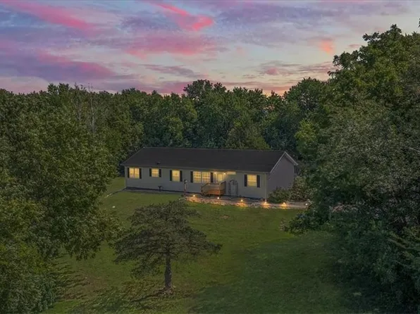 15955 Gardner East Rd, Gardner, KS 66030