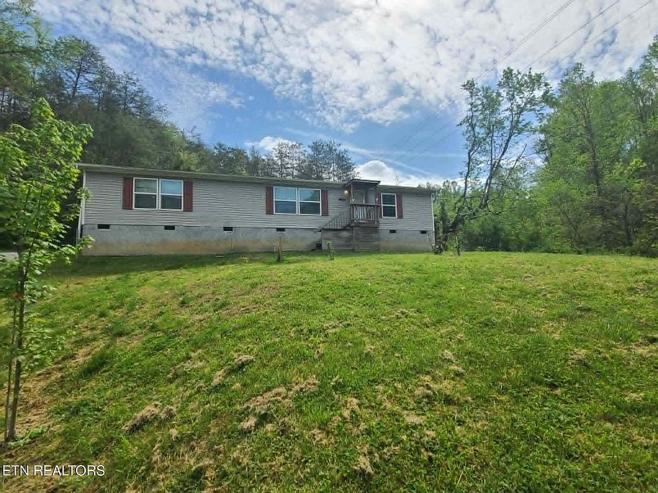 1st image of 468 Sugar Loaf Rd