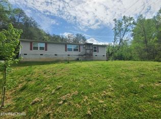 468 Sugar Loaf Rd, Seymour, TN 37865