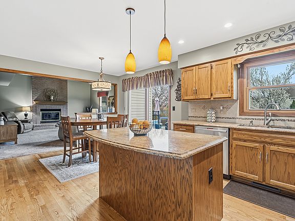 4th image of 5104 Prestwick Cir