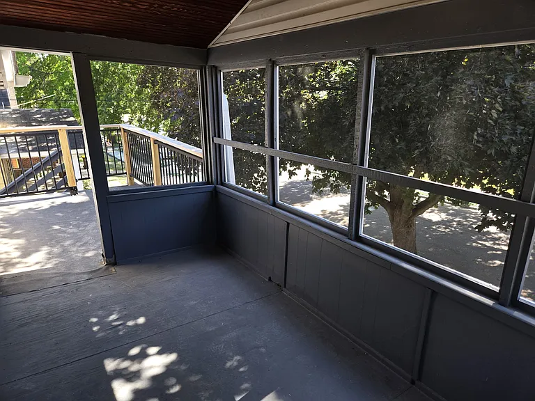 502 Pearl St #2 — Photo 25