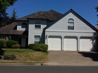 249 NW Pacific Grove Dr, Beaverton, OR 97006