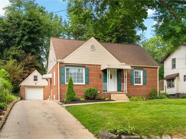 128 Woolf Ave, Akron, OH 44312