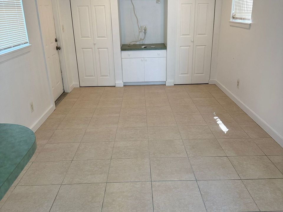 2nd image of 1110 White St #3