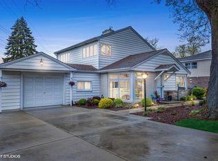 9122 Shermer Rd, Morton Grove, IL 60053