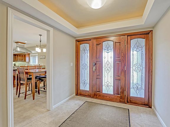 4th image of 6543 Little Falls Dr