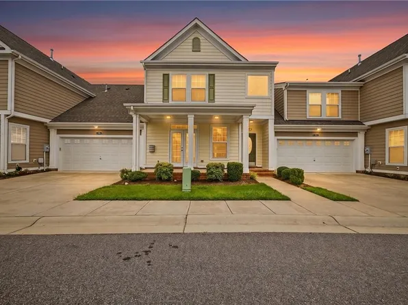 203 Cobblestone Reach #F3, Suffolk, VA 23435