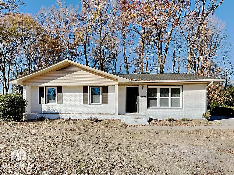 6143 Castle Ct — Photo 1