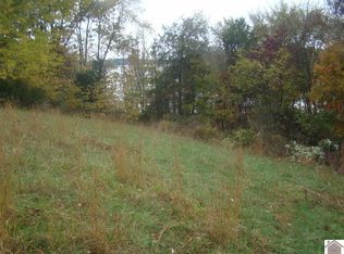 25 Skyline Dr #12E-13E, Cadiz, KY 42211