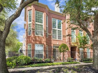 422 McGowen St, Houston, TX 77006