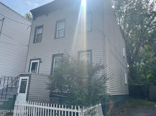 478 3rd St, Albany, NY 12206