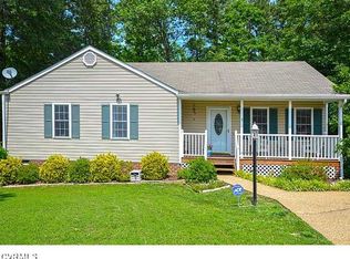 11572 New Forest Trl, Midlothian, VA 23112