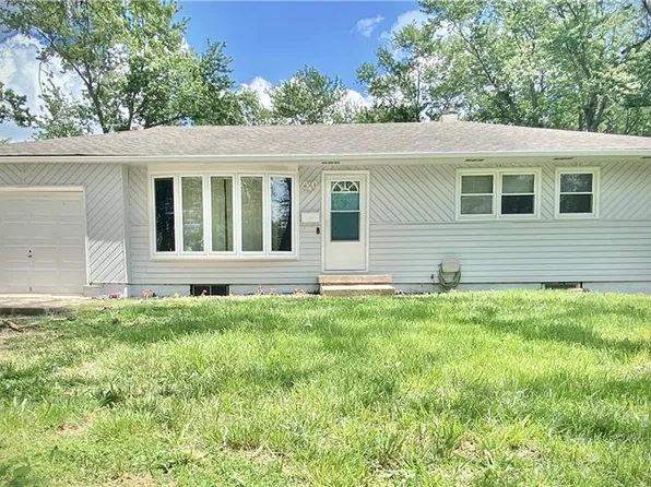 701 Mulberry St, Belton, MO 64012