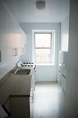 Rented by Chris Stewart, LREB | media 4