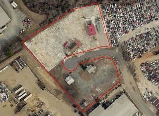 1st image of 3524 Robinson Cir