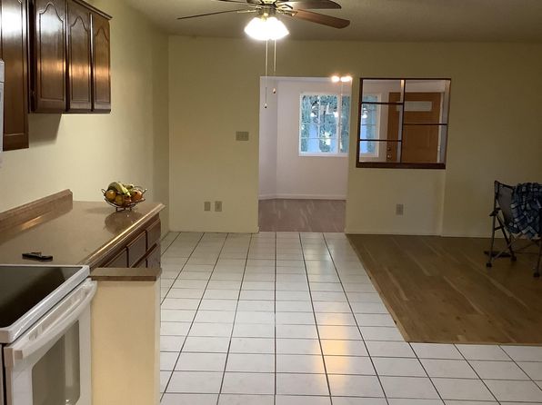 1744 Paseo De La Luna APT D