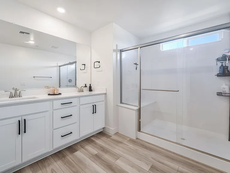 670 Tranquil Peak Ct — Photo 24