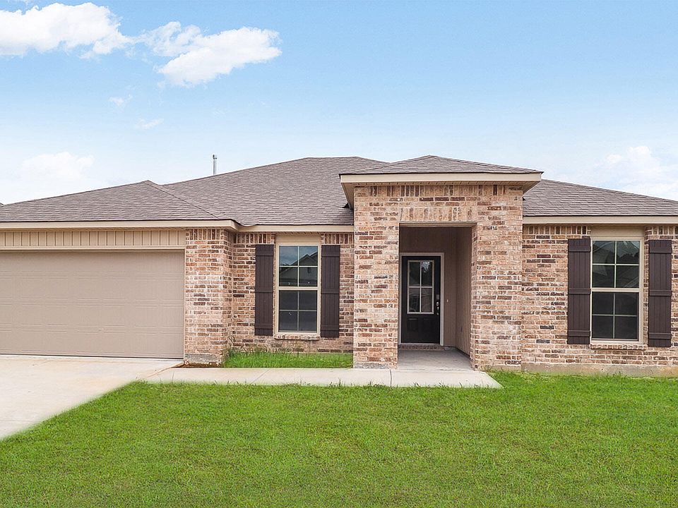 1st image of 104 Antigua Cir