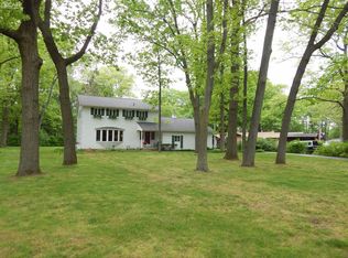 9267 Navajo Trl, Flushing, MI 48433