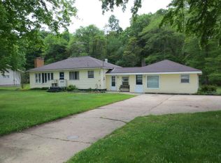 3377 Sheringer Rd, Muskegon, MI 49444