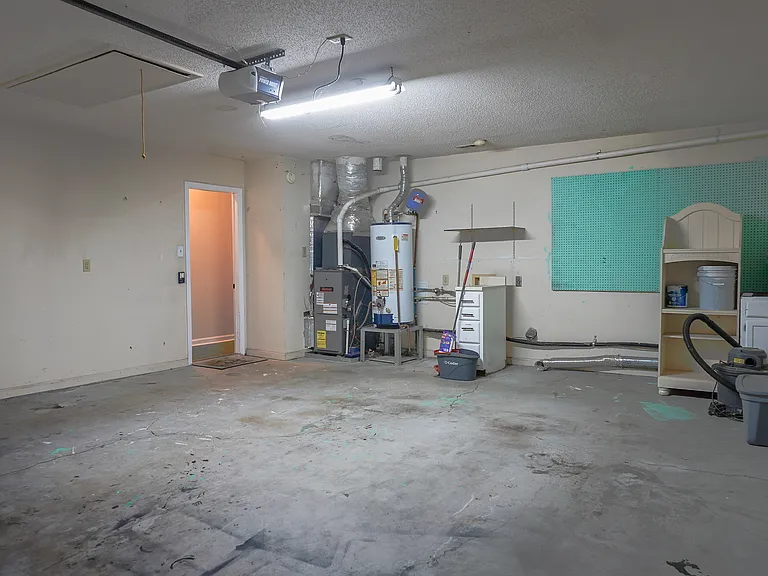 2317 Tori Rd — Photo 20