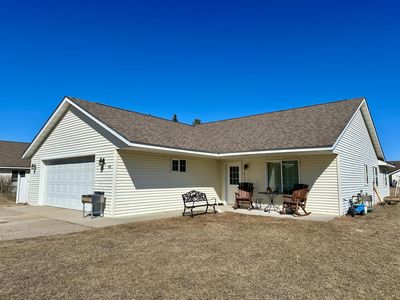 722 Cedar Ave SE, Menahga, MN, 56464