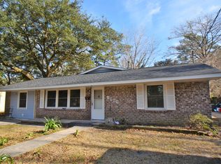 1205 Hawthorne Rd, Hanahan, SC 29410