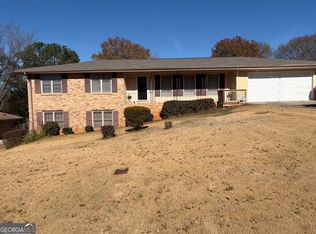 1056 Waterside Dr SE, Conyers, GA