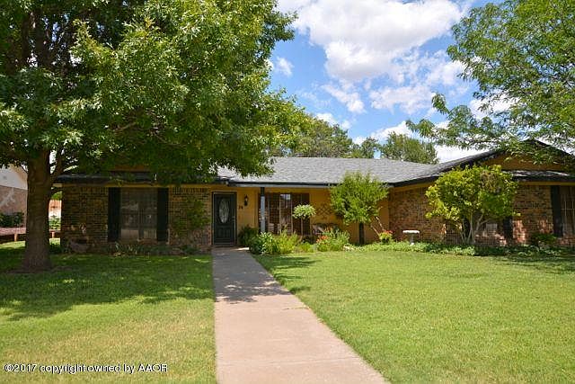 1st image of 74 Hunsley Hills Blvd