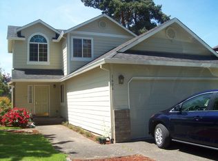 1484 NE 13th Pl, Canby, OR 97013