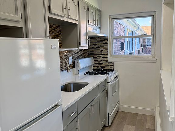 2nd image of 1266 Teaneck Rd APT 4A