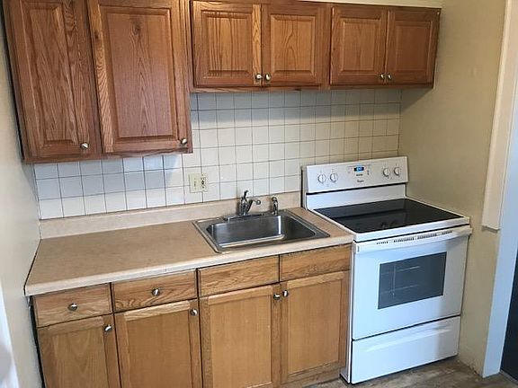 5th image of 195 Burgin Pkwy Unit 201