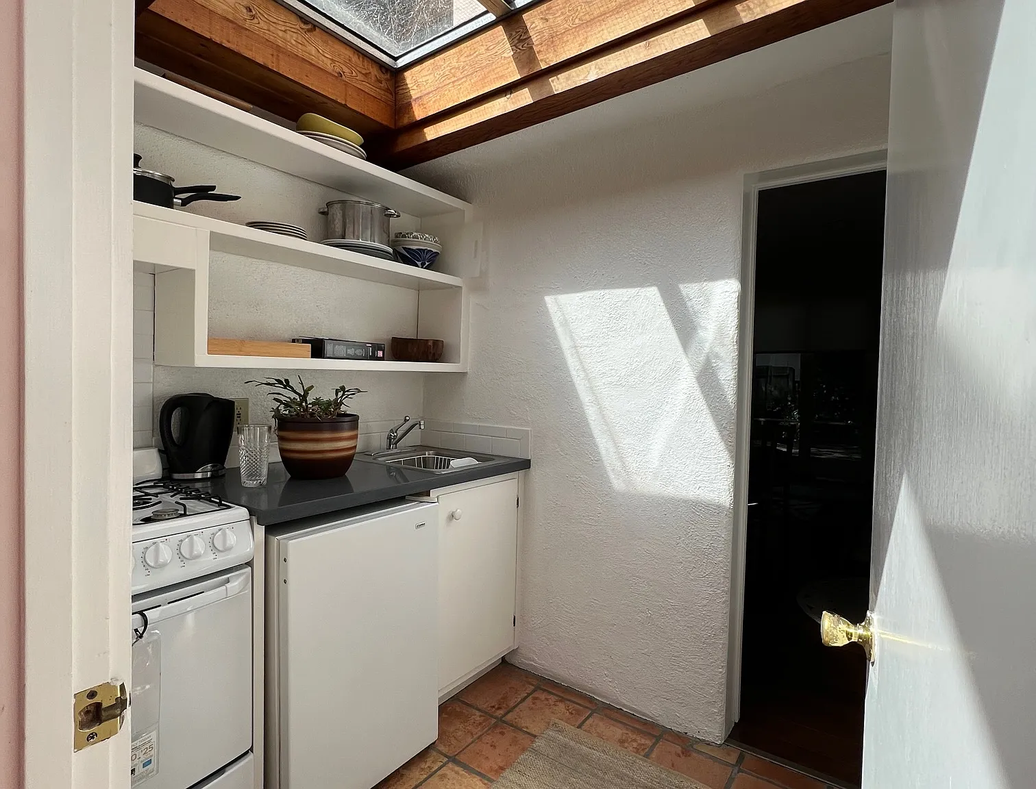 1 bed, 800 sqft, $2,300 — Photo 4