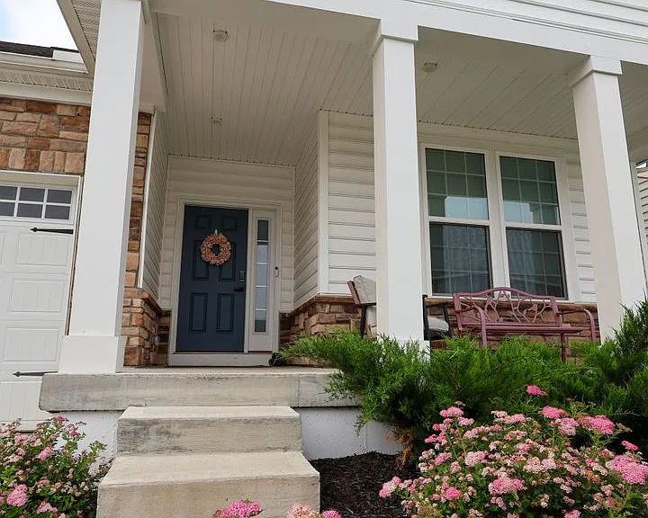 65 Mariner Dr — Photo 3