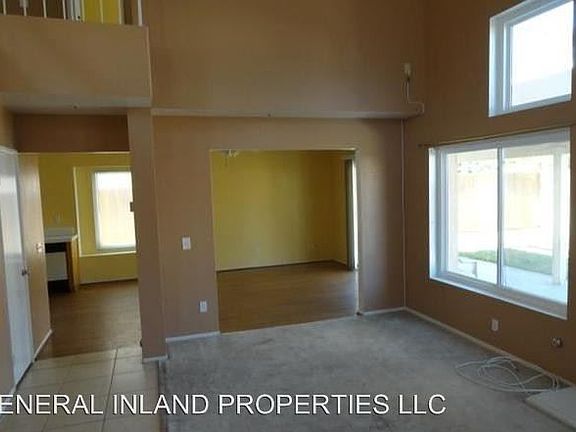 4th image of 15552 Madalena Cir