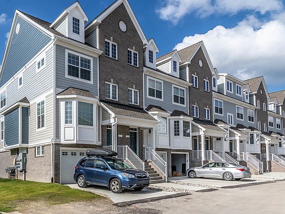 3rd image of 2545 W Towne St #53