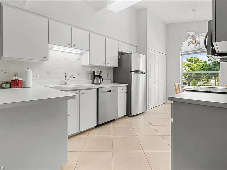 28720 Bermuda Bay Way #205 — Photo 4