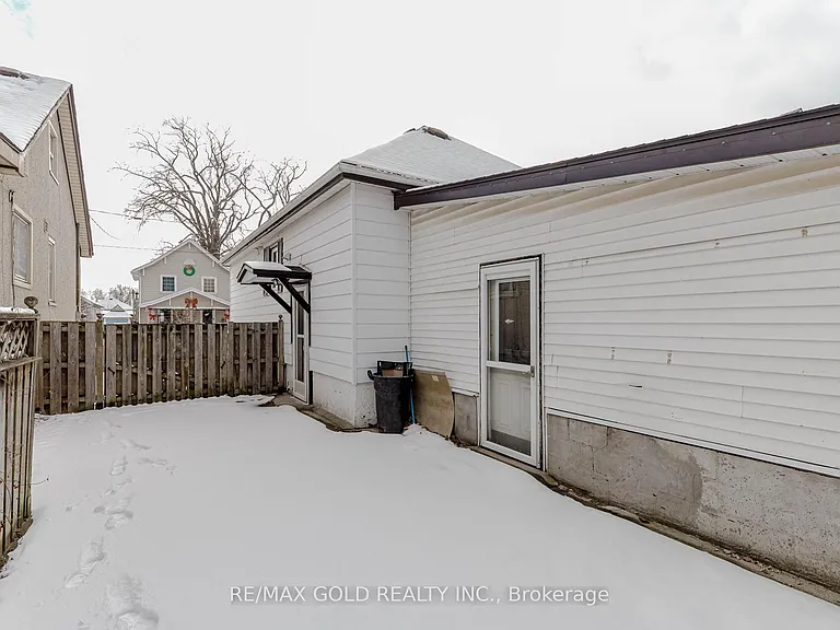 55 Hamilton St — Photo 22