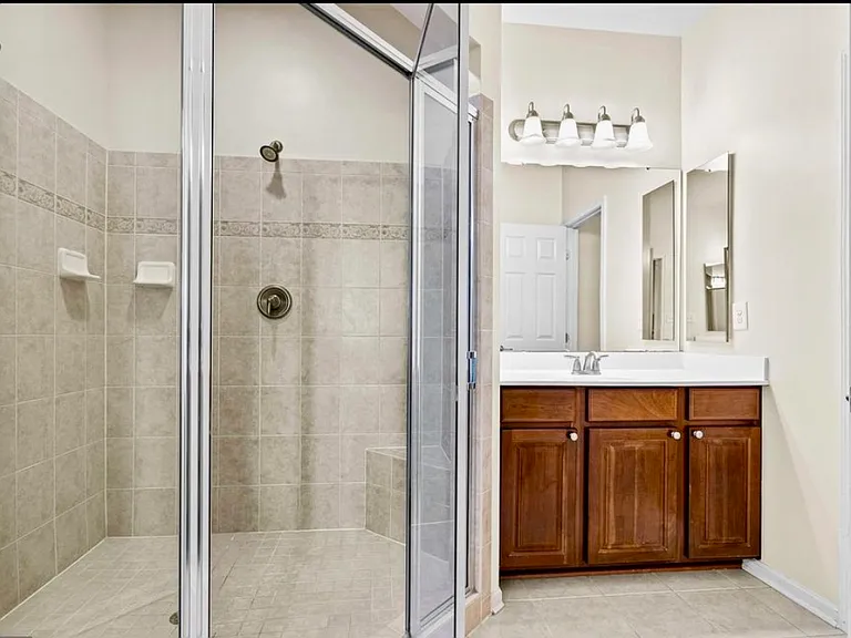9360 Esplanade Ct #B — Photo 15