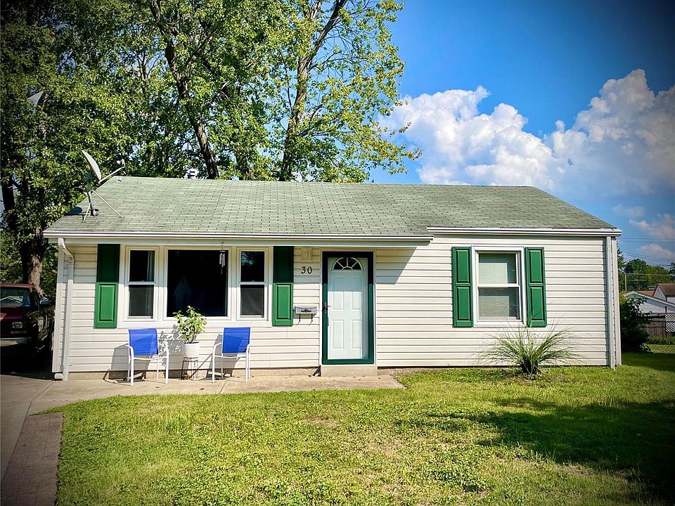 1st image of 30 Mary Ann Ct