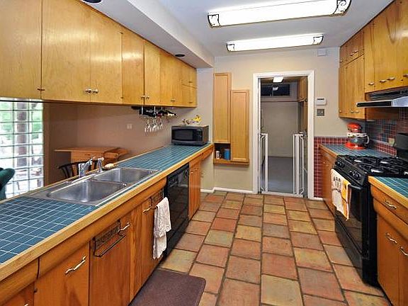 4th image of 119 Dawnridge Dr