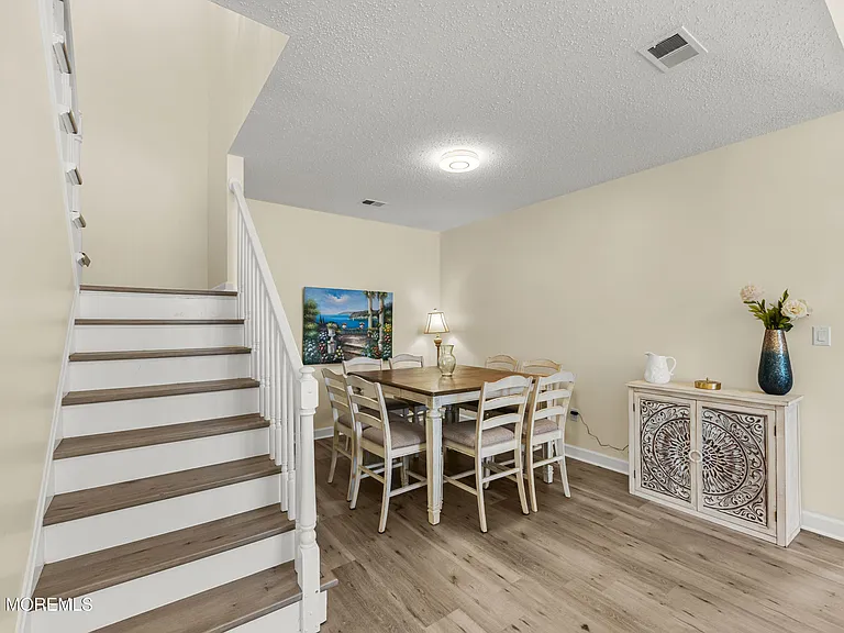 41 Tall Oaks Ct — Photo 27