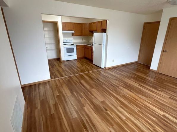 225 Ash St #20