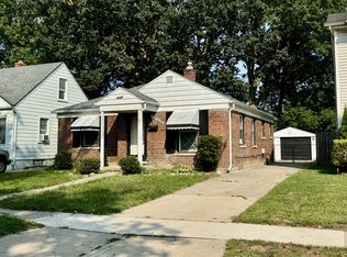 4309 Edmund St, Wayne, MI 48184