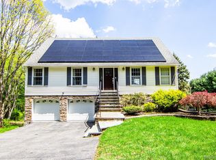10 Sunset Heights, Monroe, NY 10950