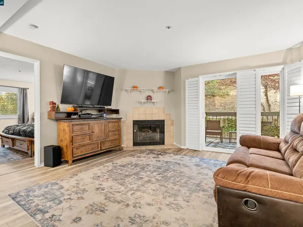 1450 Bel Air Dr APT 110, Concord, CA 94521