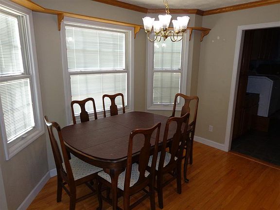 3rd image of 1020 Willow Oaks Cir