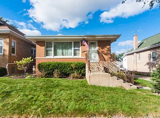 6340 W Cornelia Ave, Chicago, IL 60634